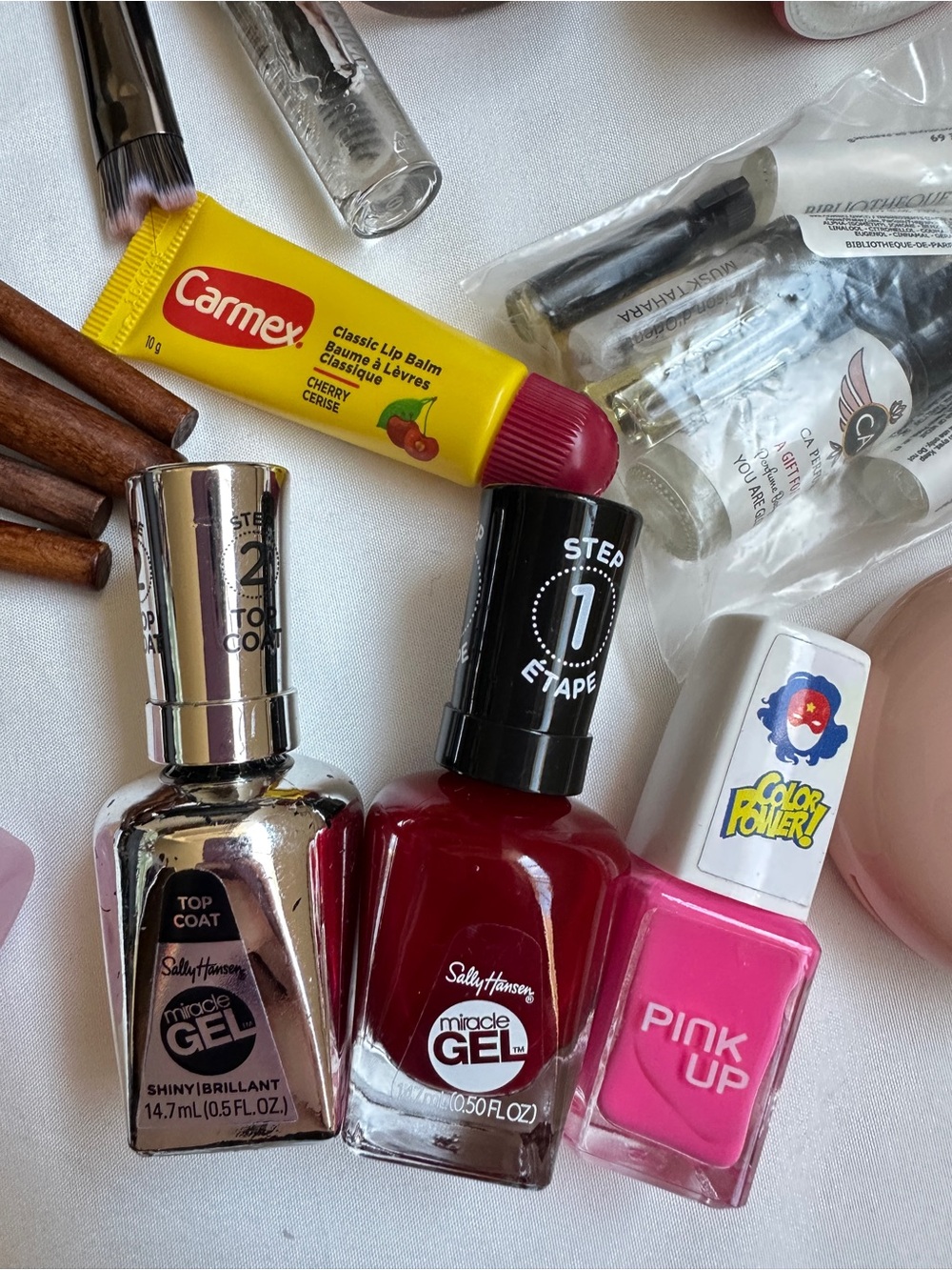 Cosmetics Set / Cosmetics Bundle - Picture 3 of 16